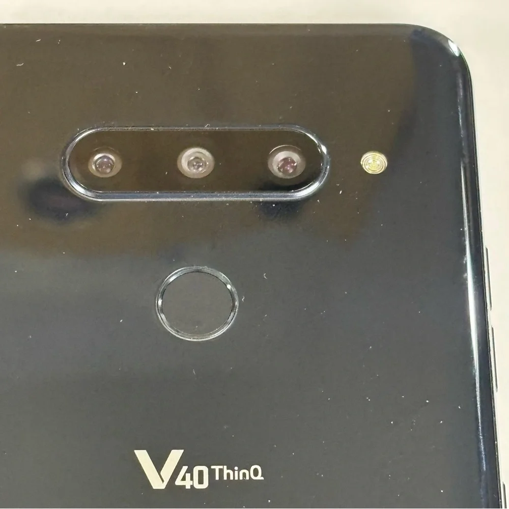 New open box LG V40 Thin Q Black LM-V405UA charger not included just phone